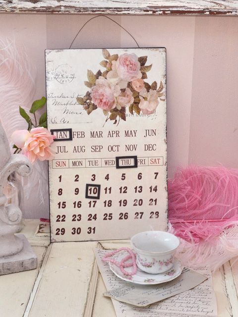   French Style Pink Rose Magnetic Metal Hanging Wall Calendar  