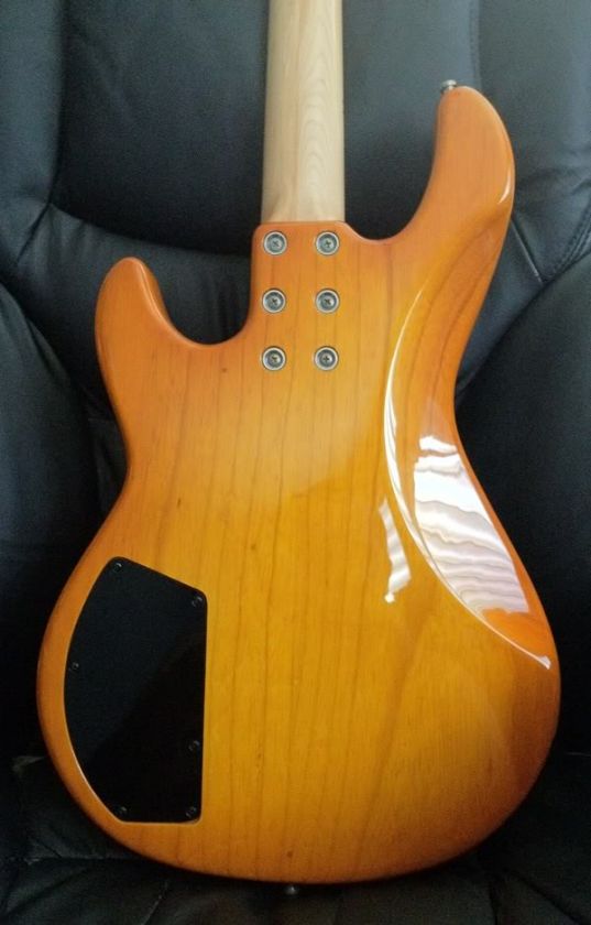   Electric Bass Guitar  L2000  Honey  Made in USA  Swamp Ash  