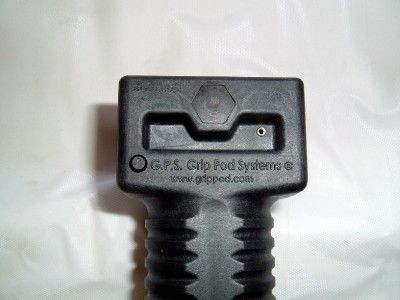 Grip Pod GPS02 GPS 02 Tactical Fore Grip / Bipod w/ Extending Legs 